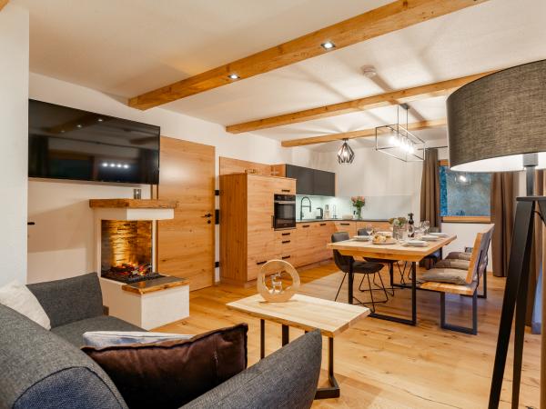 Villa photo 3
