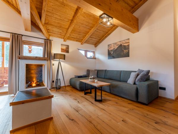 Villa photo 2
