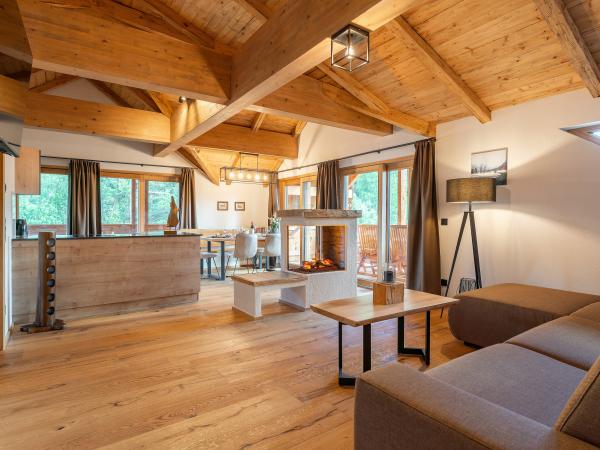 Villa photo 3