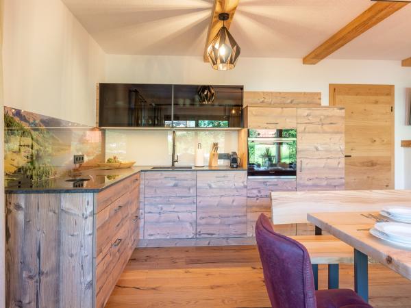 Villa photo 2