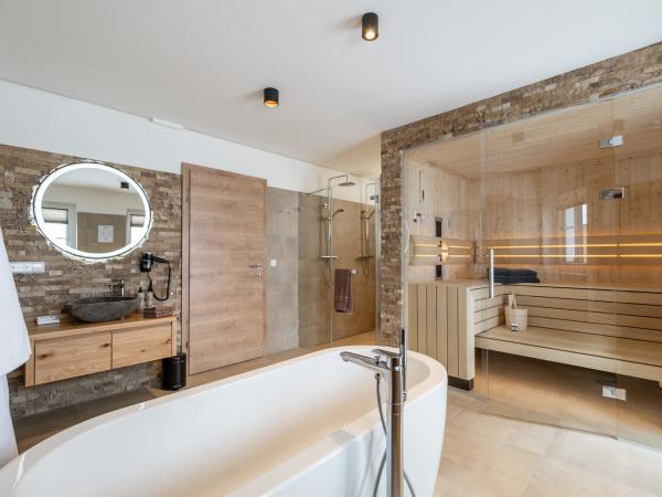 Villa photo 5