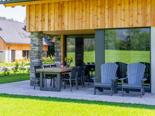 Villa photo 2