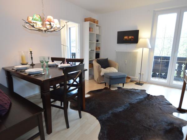 Villa photo 2
