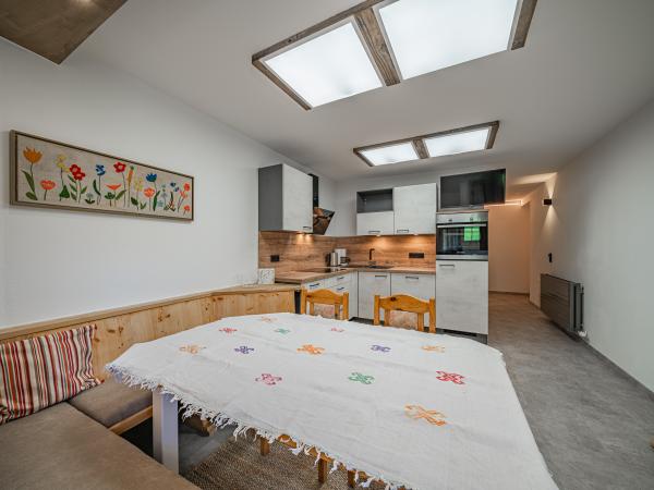 Villa photo 2