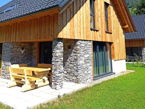 Villa photo 3