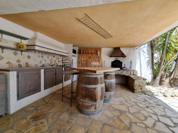 Villa photo 4