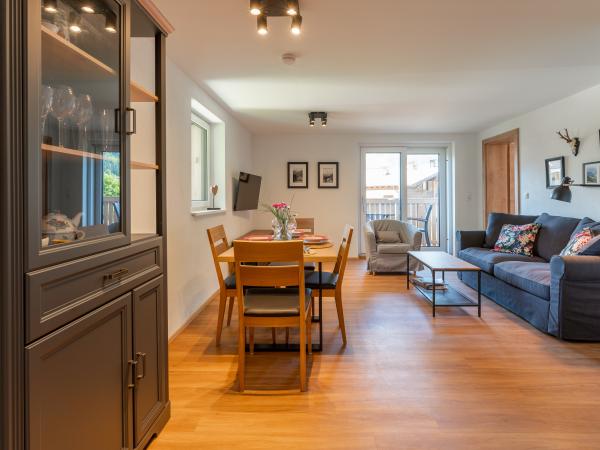 Villa photo 2