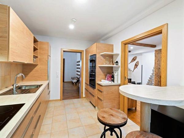 Villa photo 5