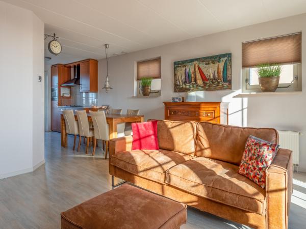 Villa photo 5