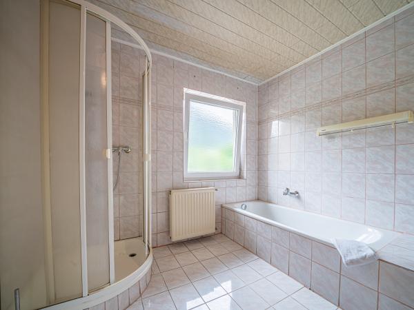 Villa photo 3