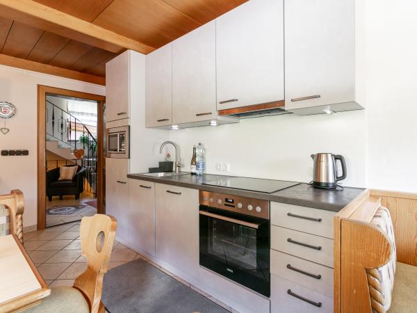 Villa photo 2