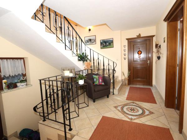 Villa photo 5
