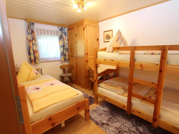 Villa photo 3