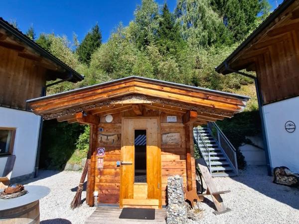 Villa photo 3