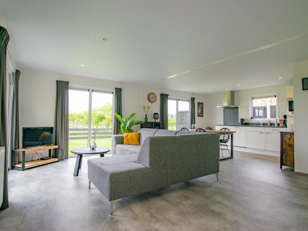 Villa photo 4