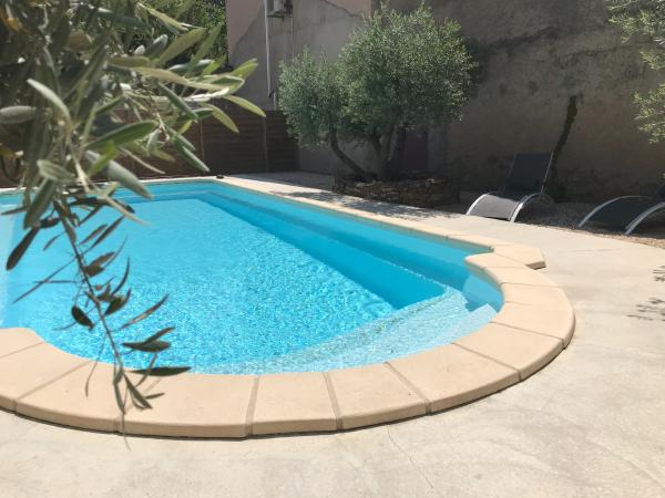 Villa photo 3