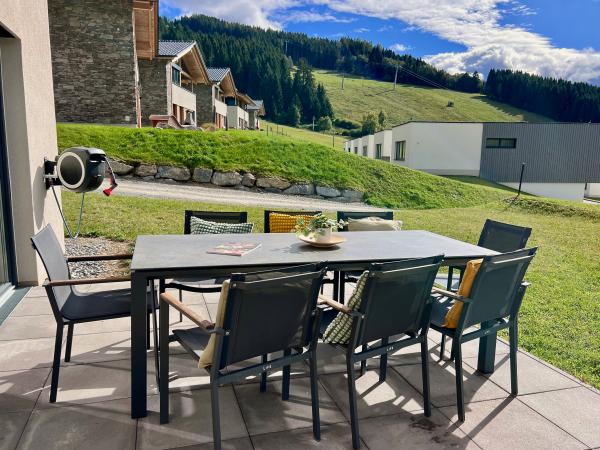 Villa photo 3