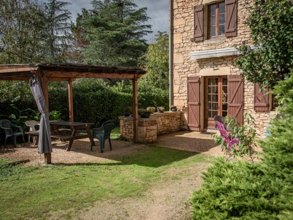 Villa photo 3