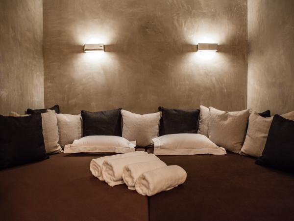 Villa photo 3