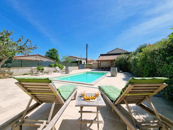 Villa photo 2