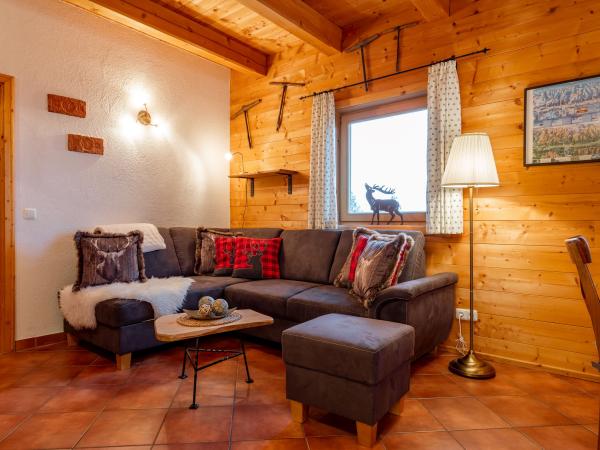 Villa photo 3