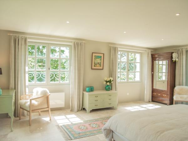 Villa photo 2