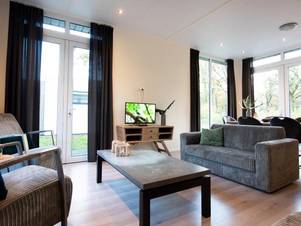 Villa photo 5