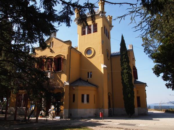 Villa photo 4