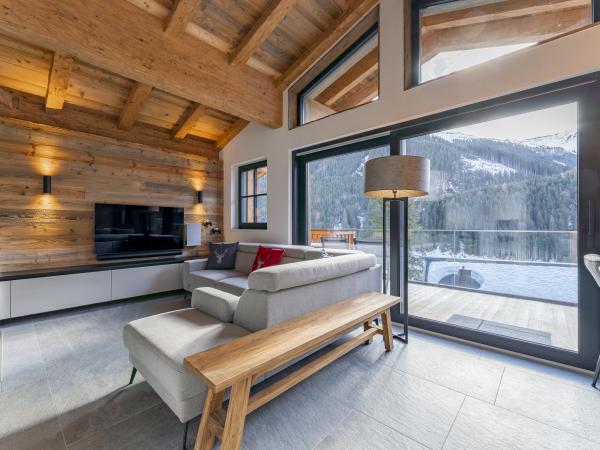 Villa photo 5