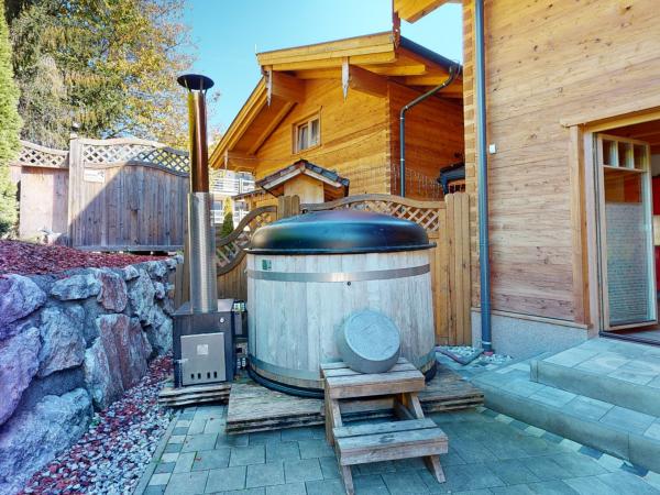 Villa photo 3