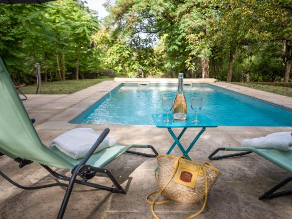 Villa photo 2