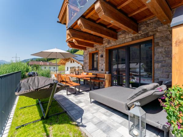 Villa photo 2