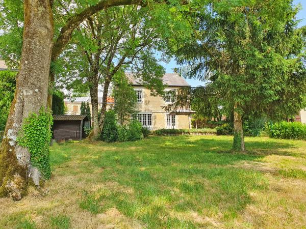 Villa photo 3