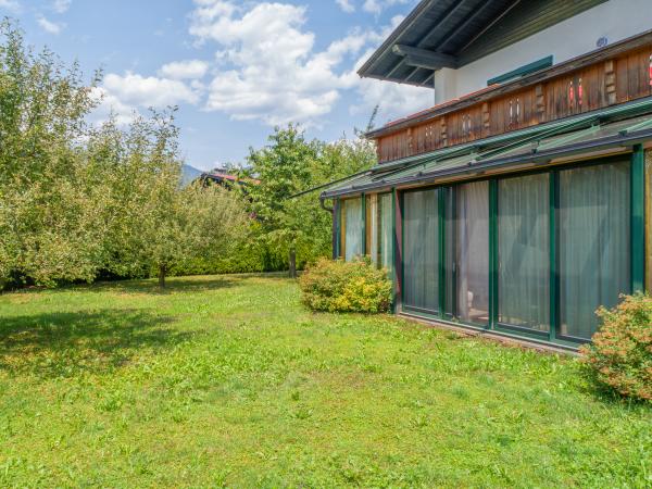 Villa photo 3