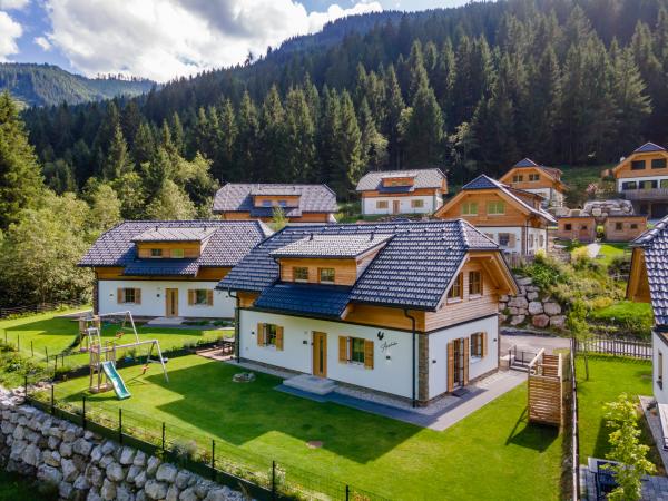 Villa photo 2
