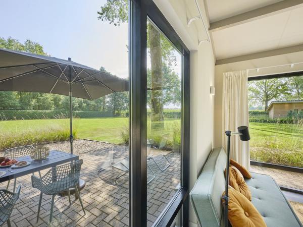 Villa photo 5