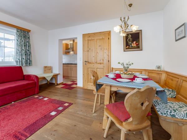 Villa photo 2