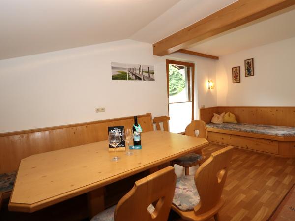 Villa photo 3