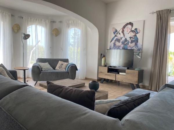 Villa photo 4