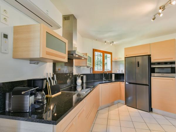 Villa photo 4