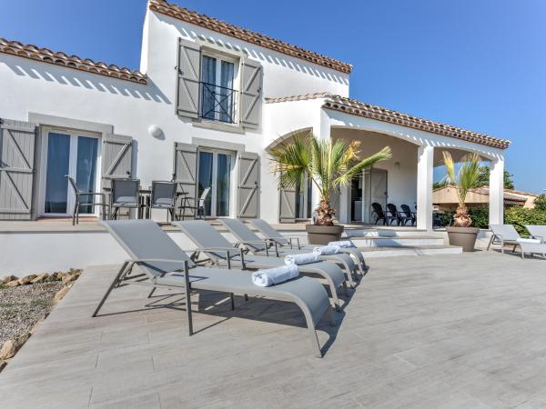 Villa photo 5