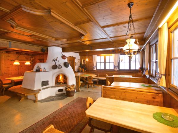 Villa photo 2