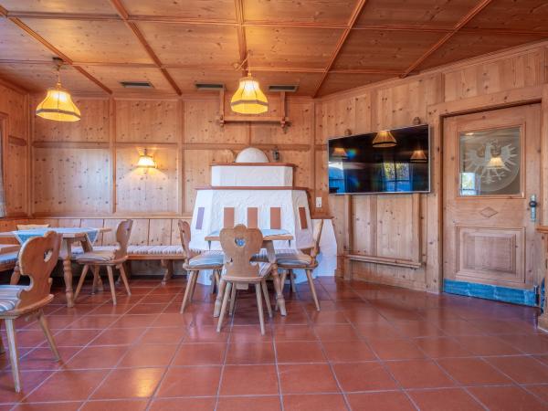 Villa photo 2