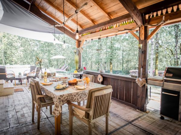 Villa photo 3