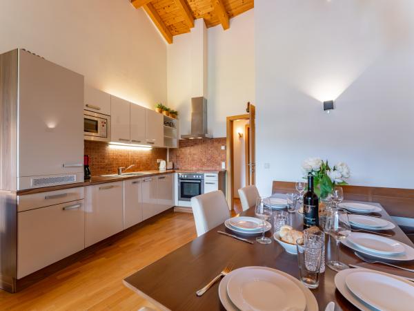 Villa photo 4