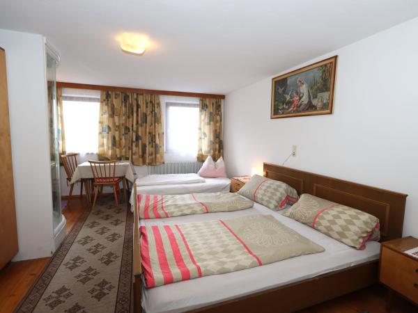 Villa photo 4