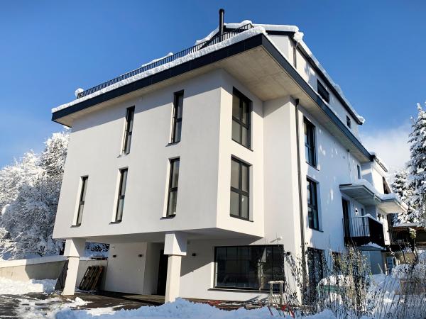 Villa photo 3