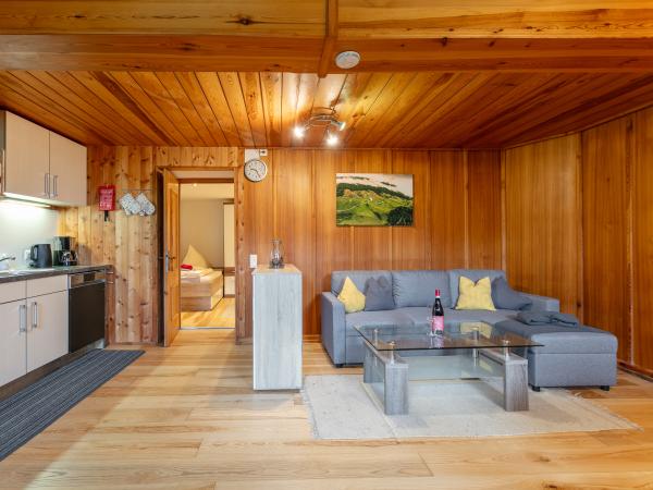 Villa photo 3