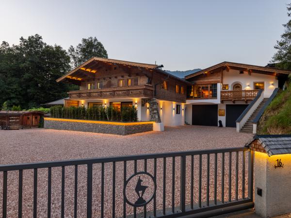 Villa photo 5