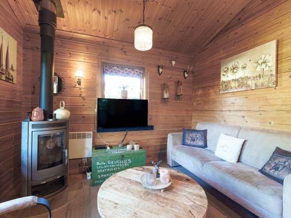 Villa photo 2